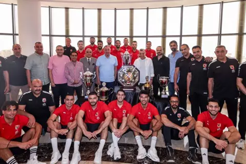 إنجازات "صالات الأهلي" في عصر الخطيب.. 112 لقبًا ومشاركات مونديالية